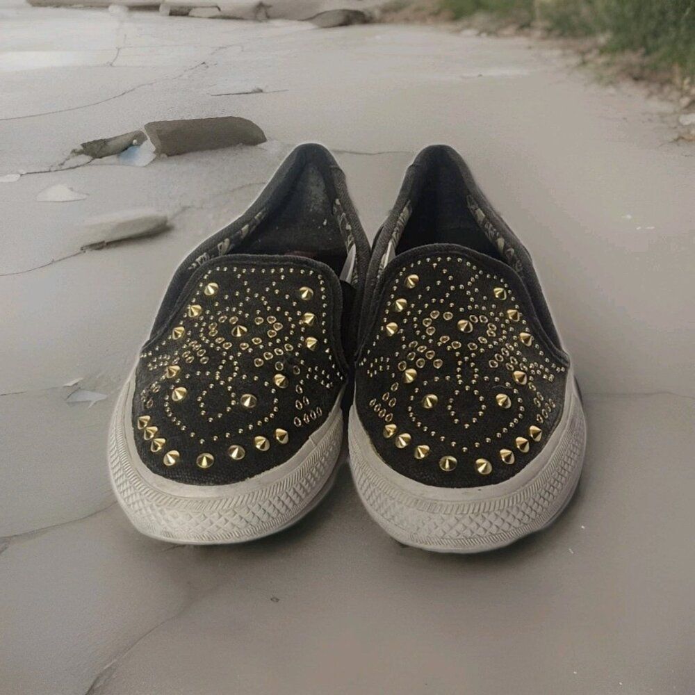 Betsey Johnson Aime Studded Canvas  Sneakers Shoes Women's Sz 8 - Picture 3 of 7
